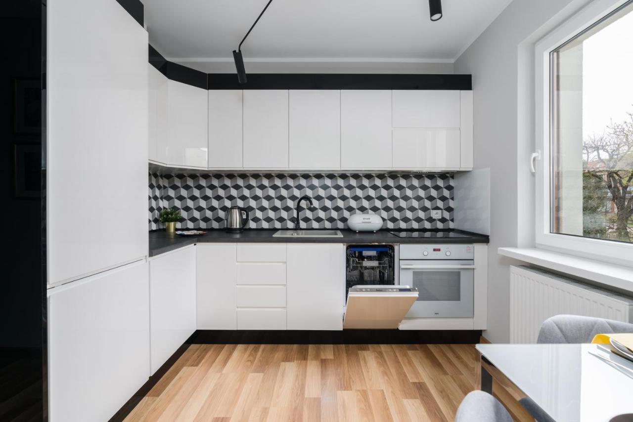 Apartment Rozana Poznan By Noclegi Renters Exterior photo